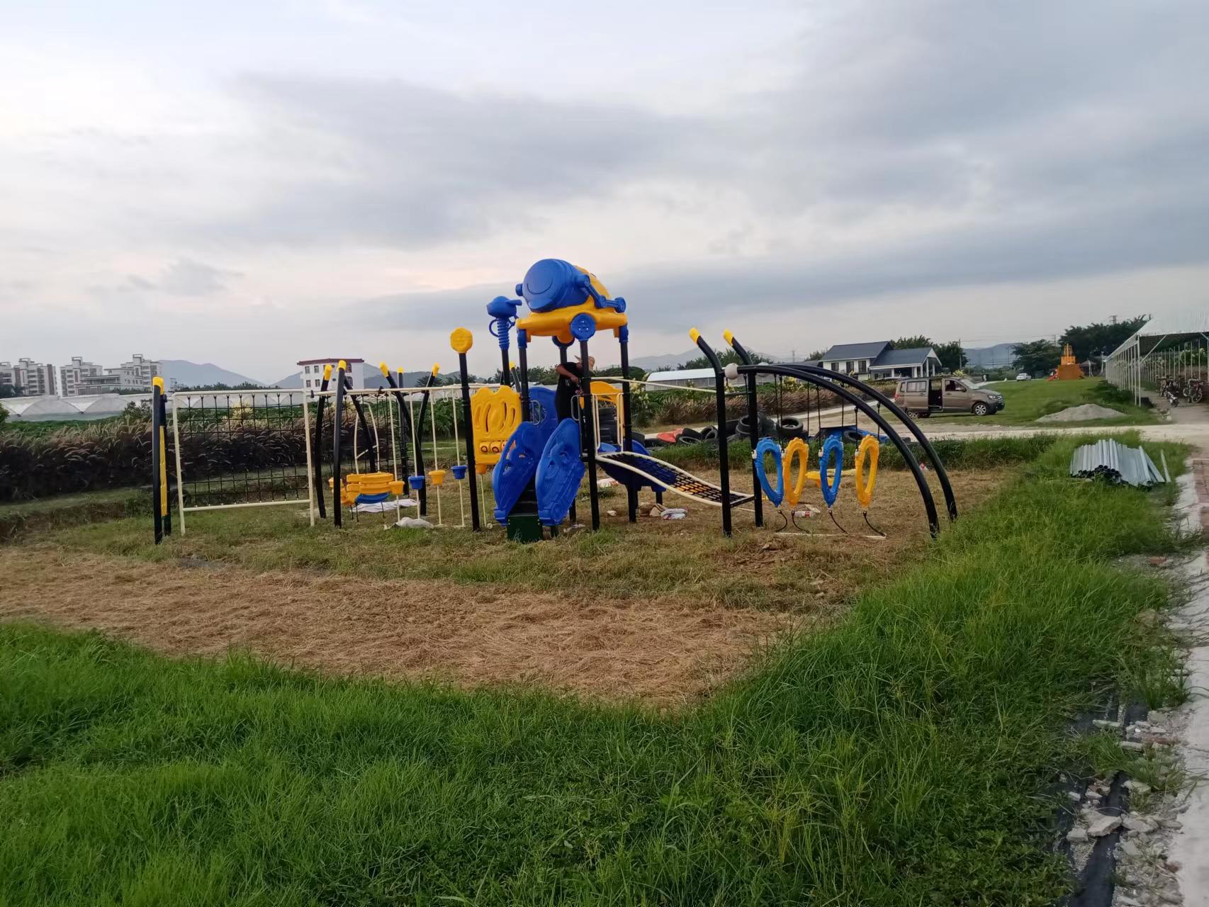 潮州景區(qū)公園戶外無動力游樂園設備工程案例(圖2) 微信圖片_20230810153657.jpg